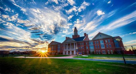 The Laureate Center .